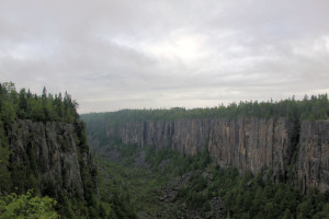 Ouimet Canyon, Ontario